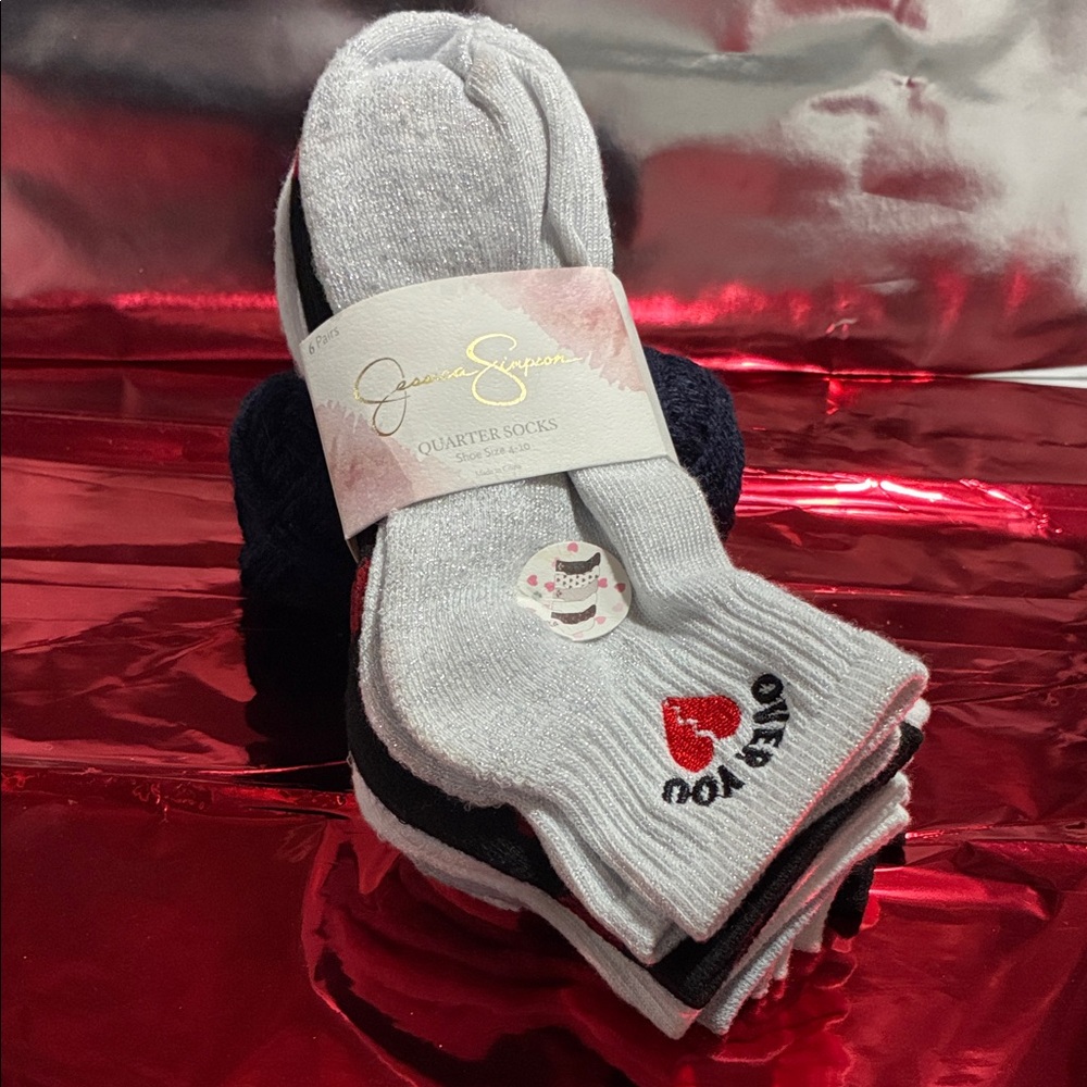 Jessica Simpson Light Gray and Black Casual Socks